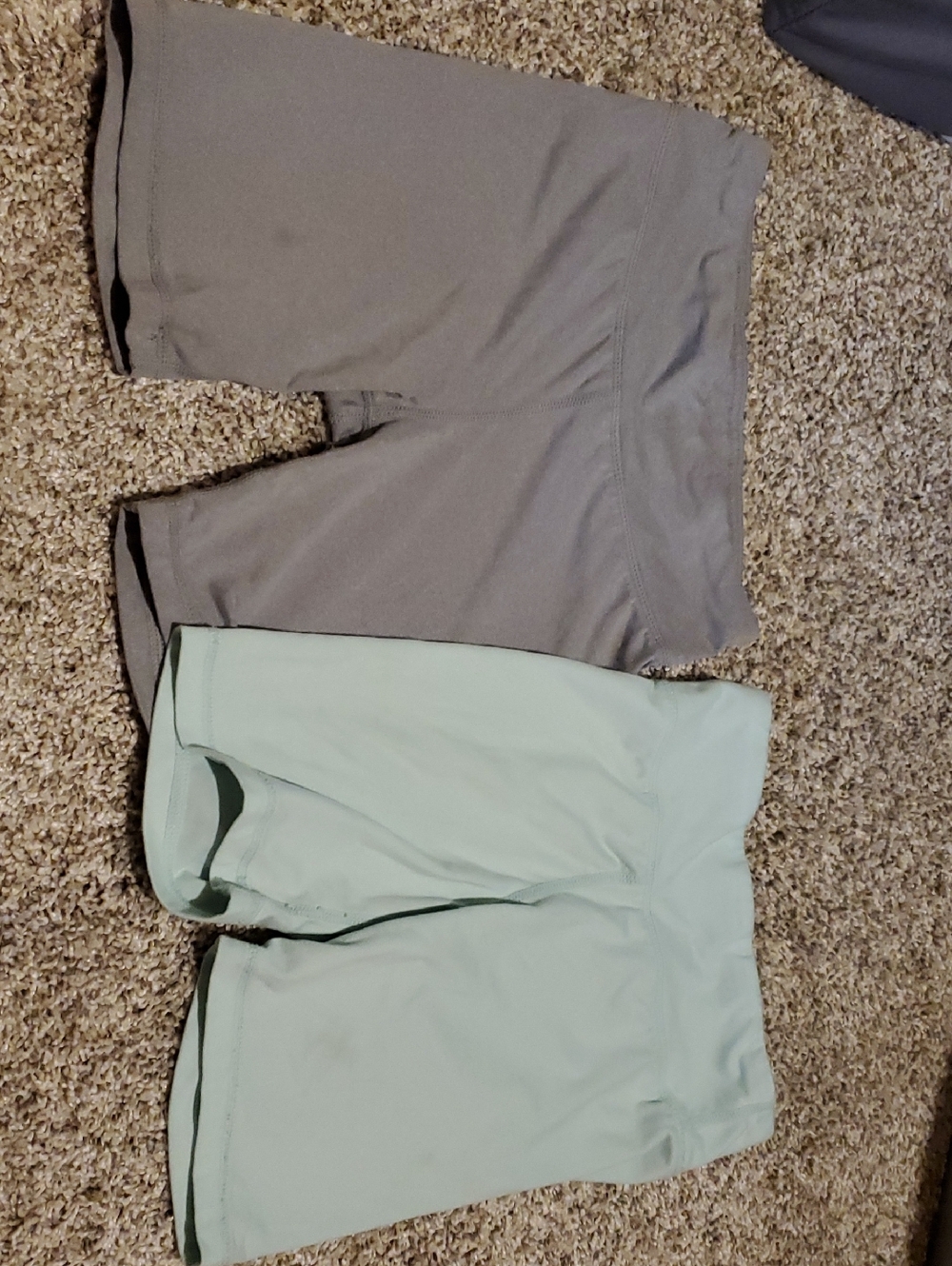 32 Degrees Light Gray Active Top with Tag